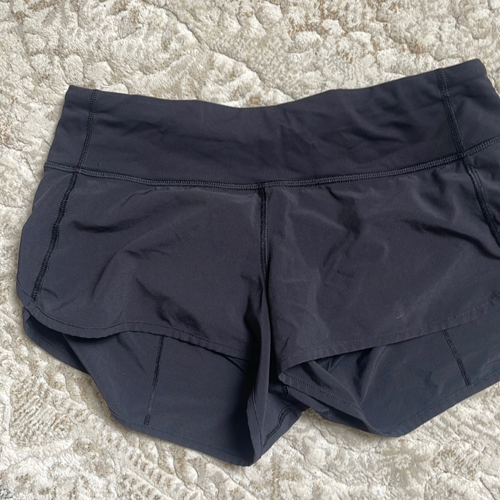 Lululemon speed shorts size 4